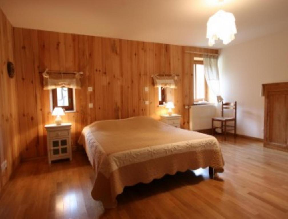 Hotel Auberge Du Ruxelier Cheniménil Habitación foto